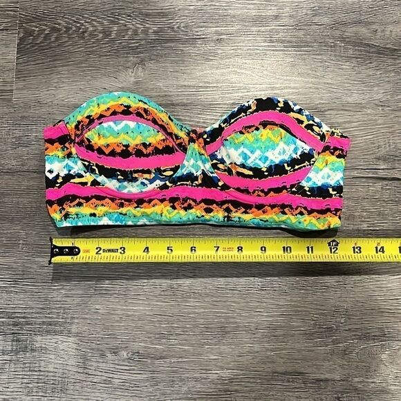 Delia’s NWOT Bando bikini top - M - Picture 3 of 4